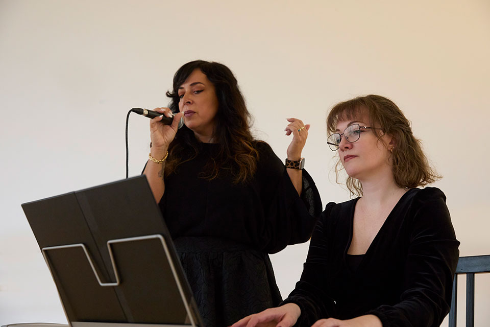 Konzert von Carmelina Kirstein und Stephanie Mertens in der Ballettschule Kreuzlingen